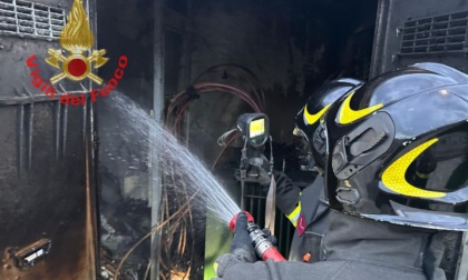 Temporaneo blackout a causa di un incendio a una cabina elettrica