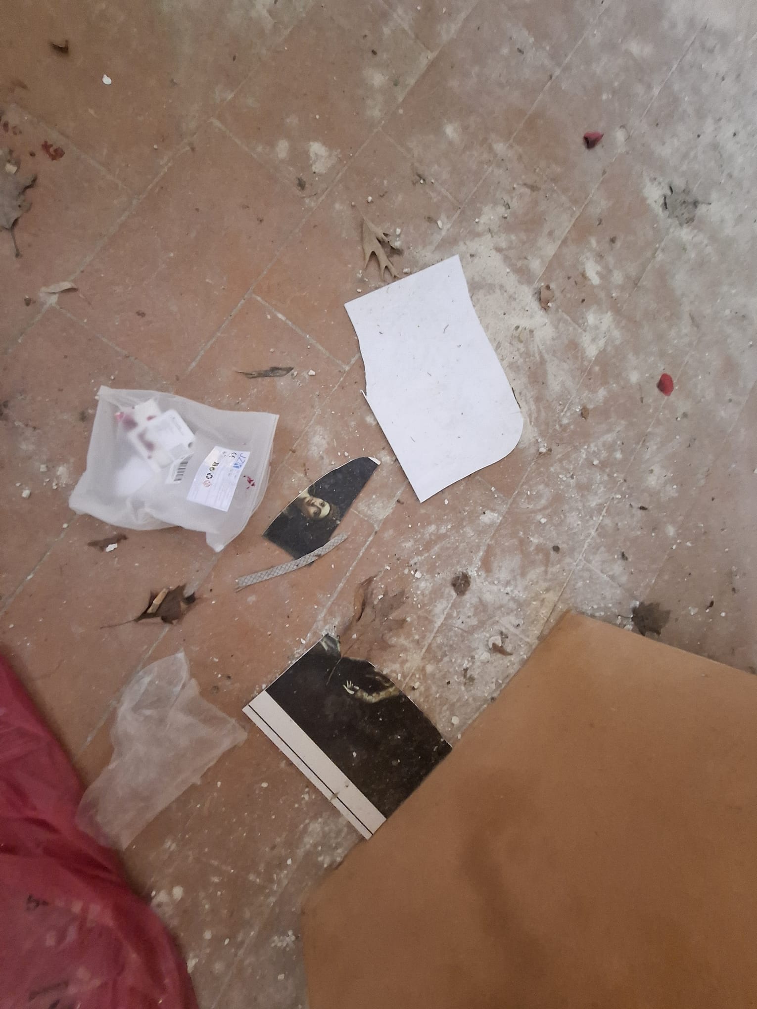 Limbiate vandalismo oratorio chiesetta san Francesco