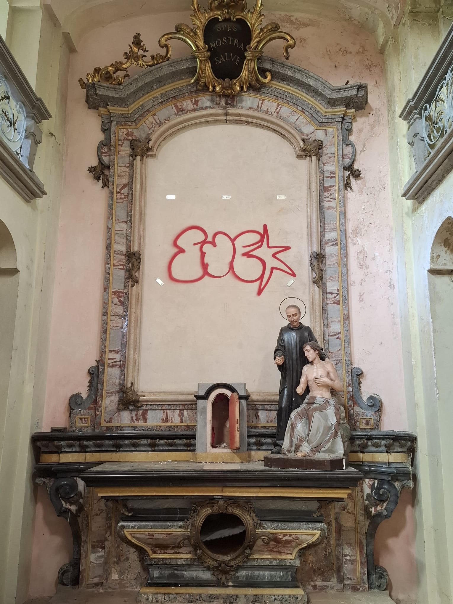 Limbiate vandalismo oratorio chiesetta san Francesco