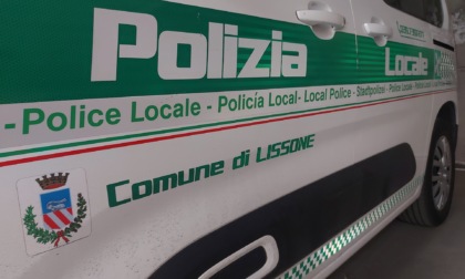 Carne andata a male e sporcizia, chiuso un minimarket