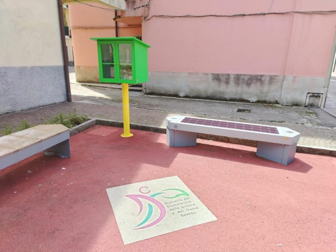 Dopo gli atti vandalici bookcrossing di nuovo disponibile