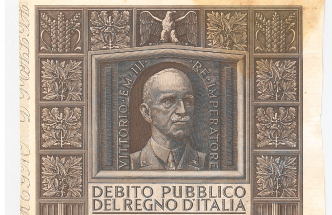 Tra i libri del padre trova Bot del 1950 che oggi valgono almeno 118 mila euro