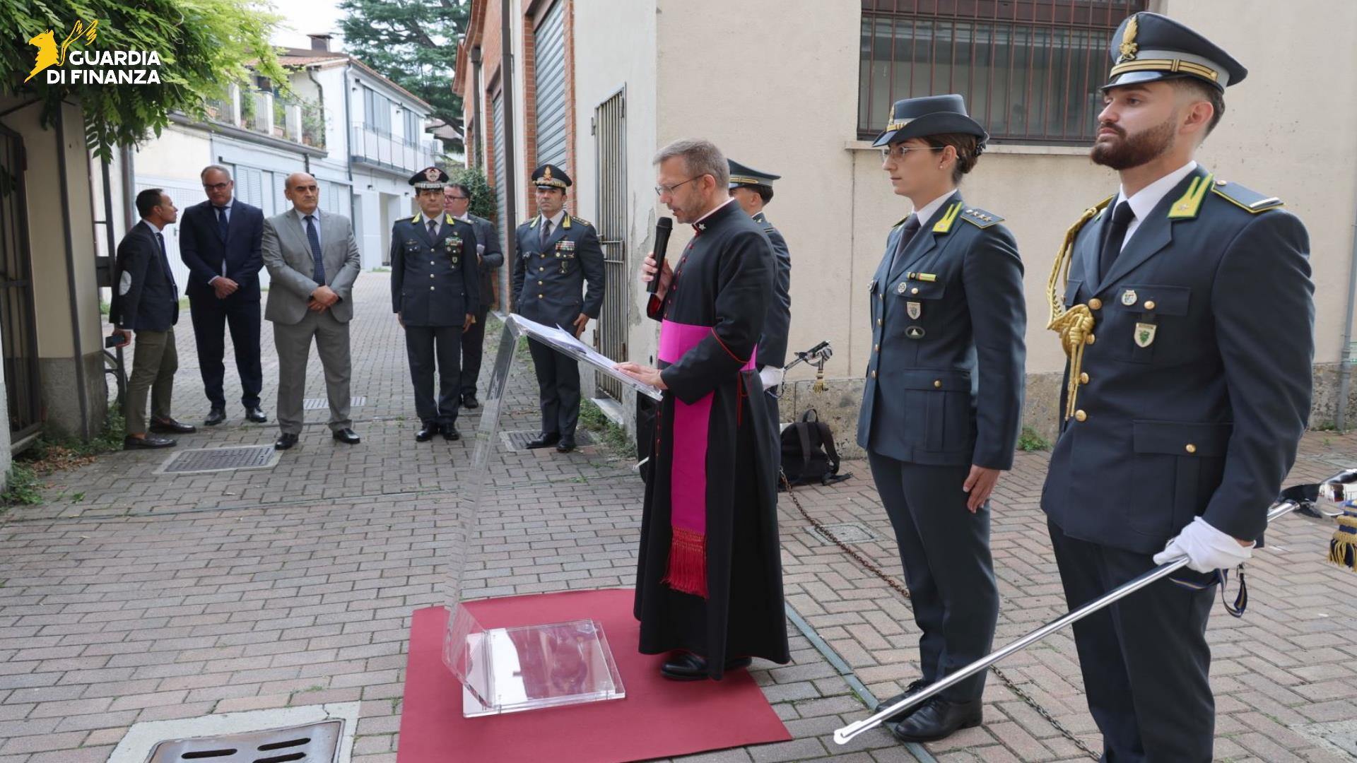 Monza Guardia di Finanza monsignor Andrea Scarabello