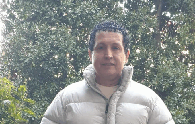«Troppi furti»: il custode Ibrahim non dorme la notte per sorvegliare il condominio