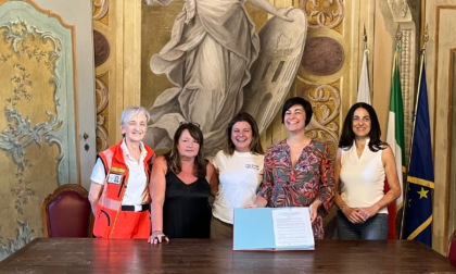 Un nuovo apparecchio DAE nel quartiere Velasca