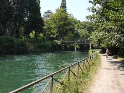 Passeggiate lungo il Naviglio Martesana