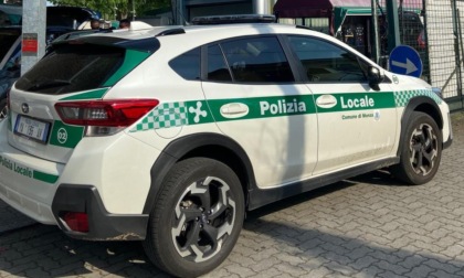 Occupano abusivamente uno stabile in piazza Cambiaghi, denunciati