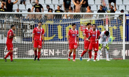 Monza subito fuori dalla Coppa Italia: il Frosinone passa nel recupero