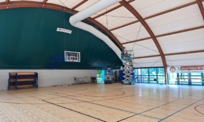 Nuove luci nel palavolley del centro sportivo