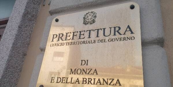 La Brianza ricorda gli internati nei campi di concentramento tedeschi: la cerimonia in Prefettura