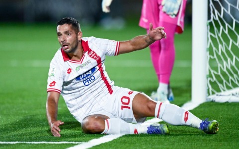 Avellino – Monza 2-1. Troppe imprecisioni e poche idee, in Irpinia prima sconfitta e un passo indietro