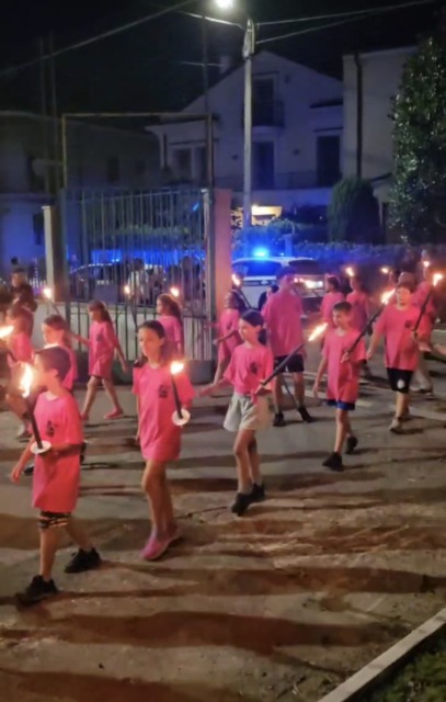 Robbiano, 100 tedofori aprono la  festa di San Luigi: 300km in staffetta fino al santuario di Vicenza