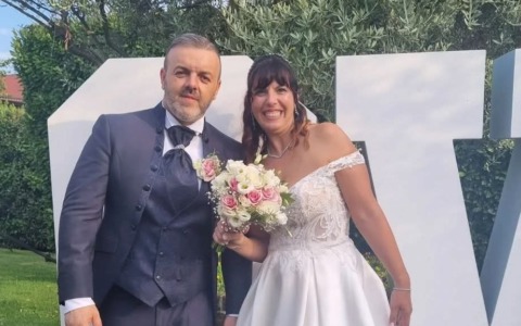 Era in arresto cardiaco: salvato dai volontari, per le sue nozze fa una donazione all’Avis Meda