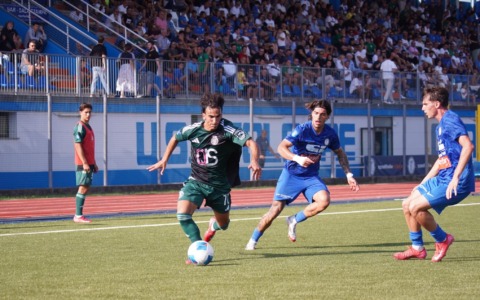 La Folgore Caratese resta in nove ma vince contro Castellanzese