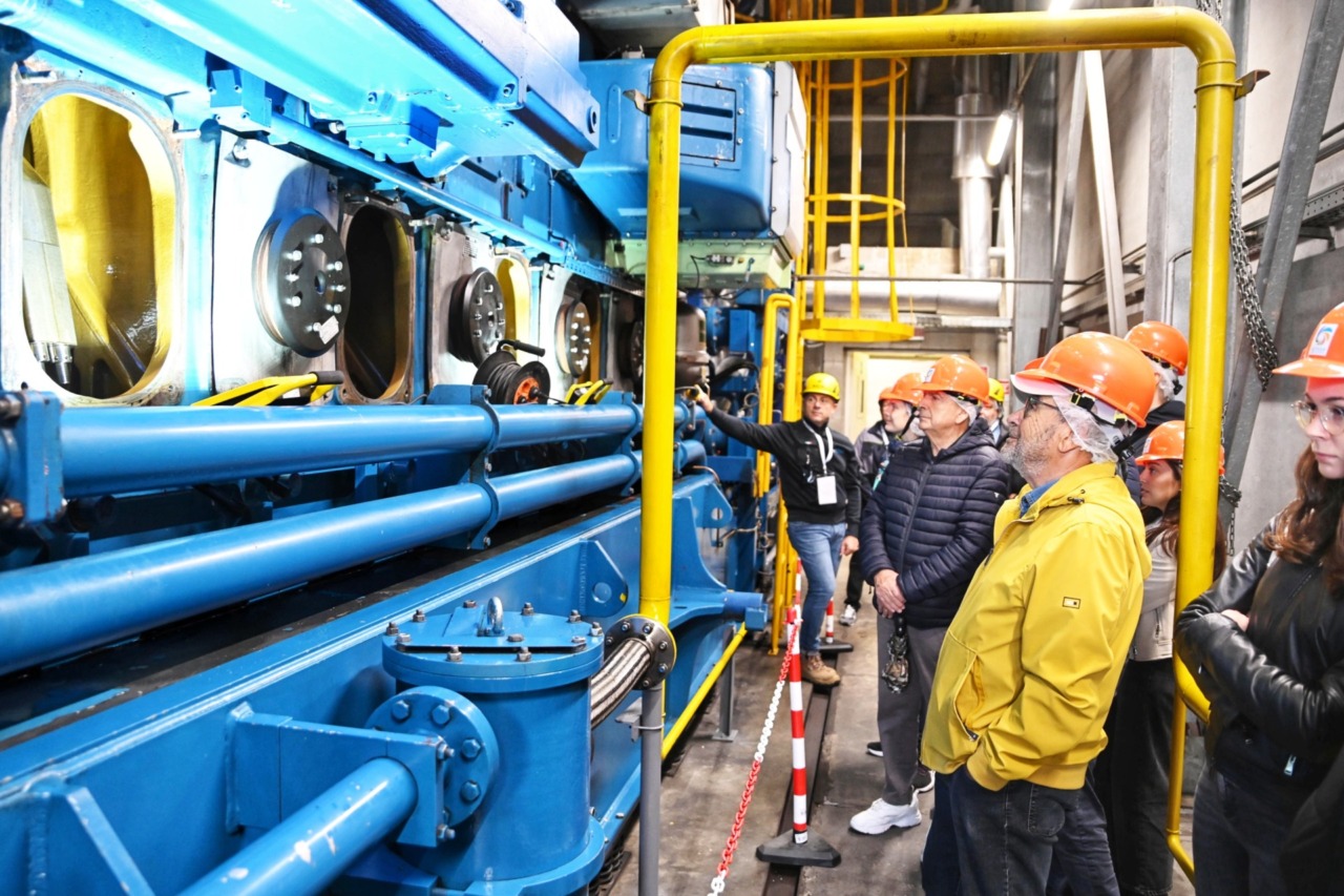 Grande partecipazione alla visita della centrale Monza Nord