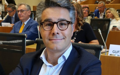 Brianza Pride e “Via Frocis”, Azione si “sfila”: “Linguaggio provocatorio”