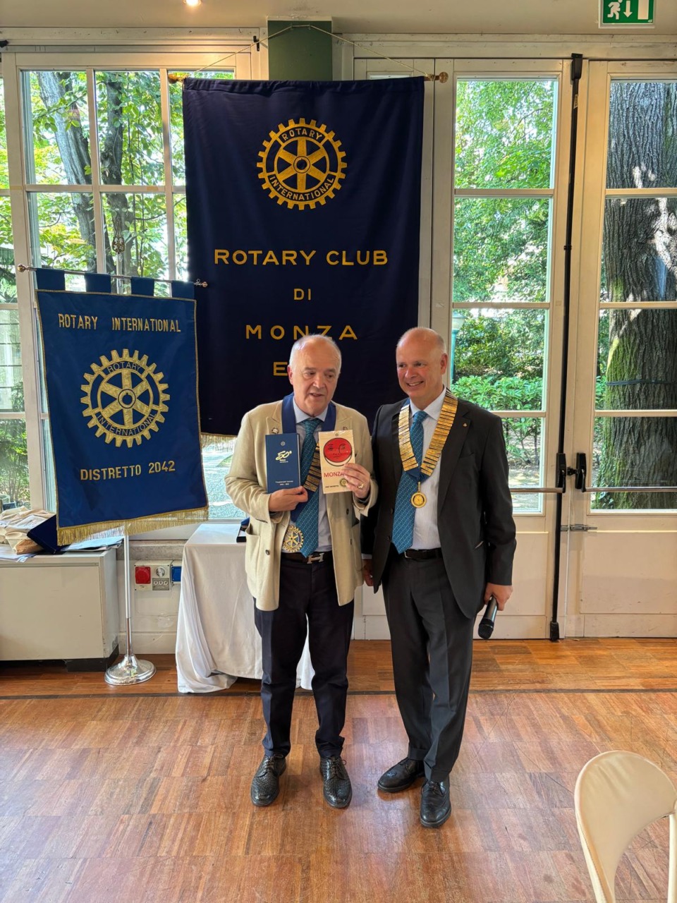Stefano Artese visita il Rotary Club Monza Est