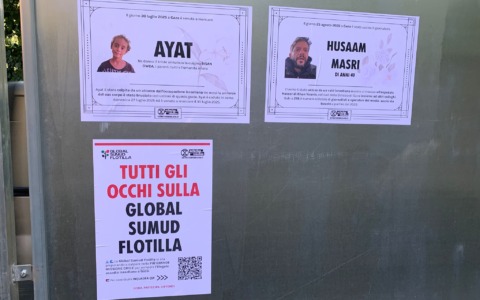 In città spuntano le epigrafi per i morti di Gaza