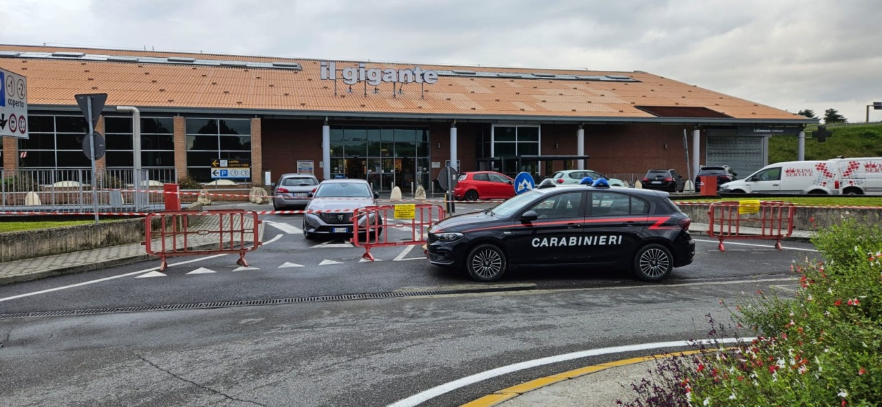 Paura nella notte al “Gigante” per un principio d’incendio