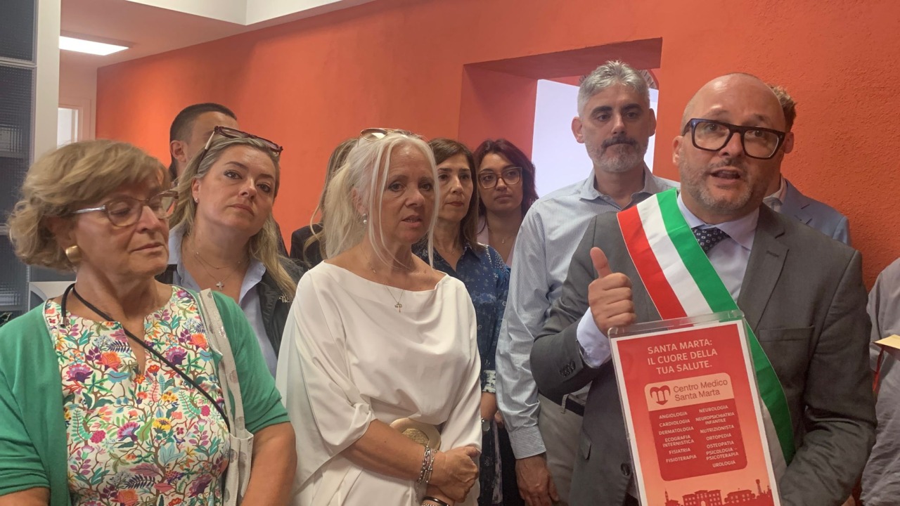 Taglio del nastro per il nuovo Centro medico comunale