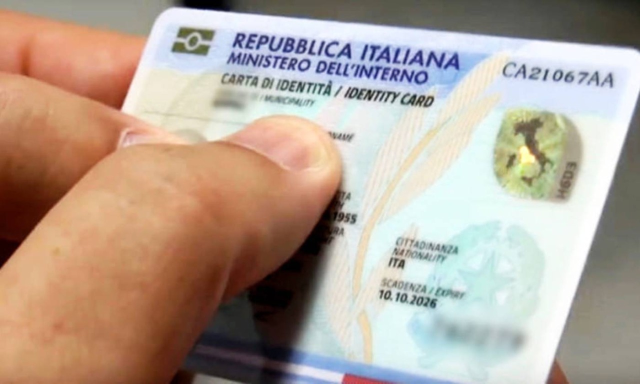 Aperture straordinarie in Comune per il rilascio della carta d’identità elettronica