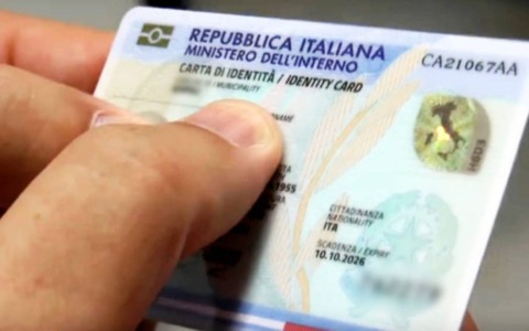 Aperture straordinarie in Comune per il rilascio della carta d’identità elettronica