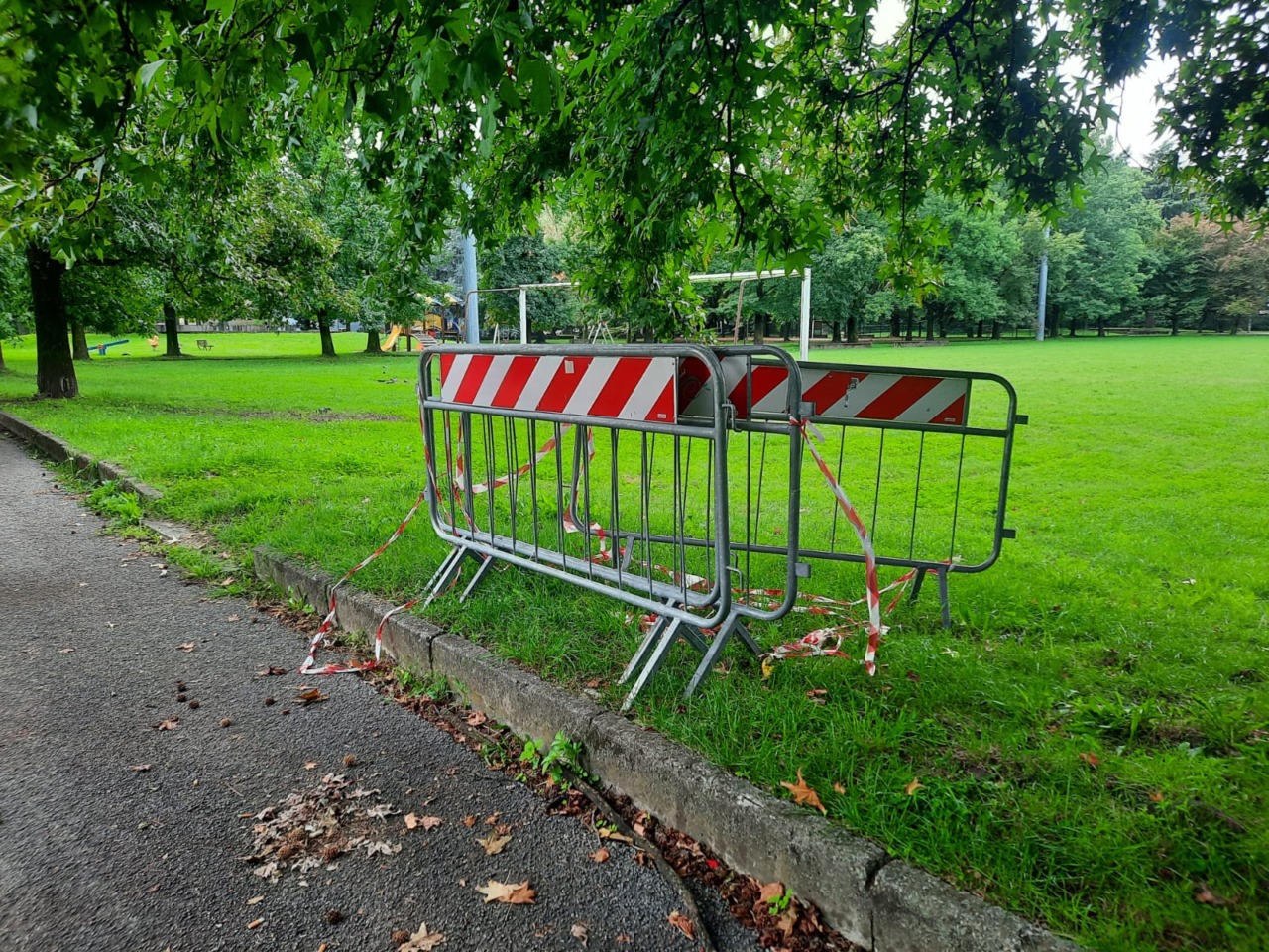 Aggressione e degrado nel Parco della pace