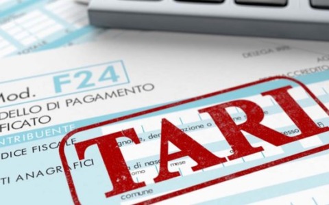 Pagamento Tari, si versa subito l’acconto. Il saldo a gennaio