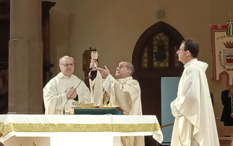 L’Arcivescovo prega per la pace con i fedeli della zona pastorale di Monza