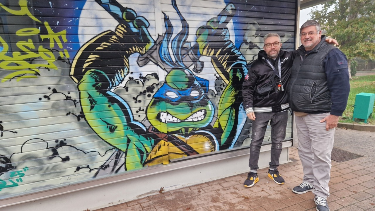L’edicola diventa una “tela” per la street art