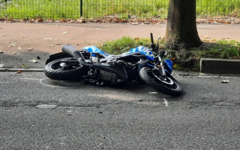 Tragico incidente in moto: muore a 17 anni