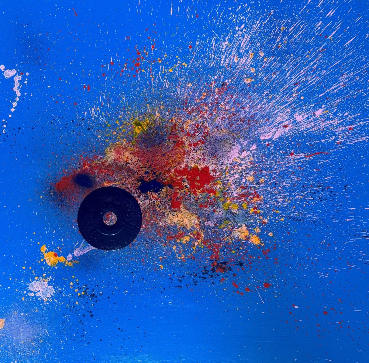 Musica per gli occhi, torna la personale dell’artista dei vinili