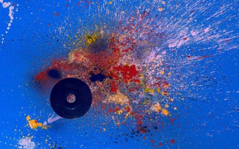 Musica per gli occhi, torna la personale dell’artista dei vinili