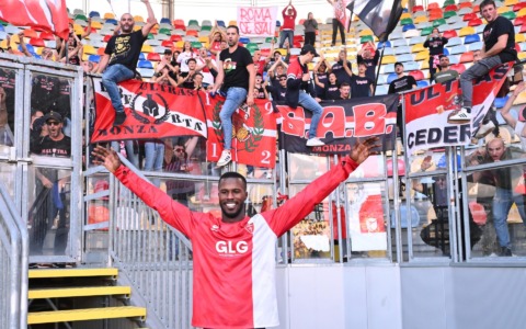 Keita firma il colpo: il Monza aggancia il Frosinone