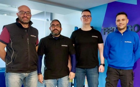 Operai eroi rianimano il collega colto da attacco cardiaco