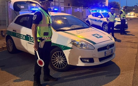 Polizia Locale, sequestro di hashish in pieno centro