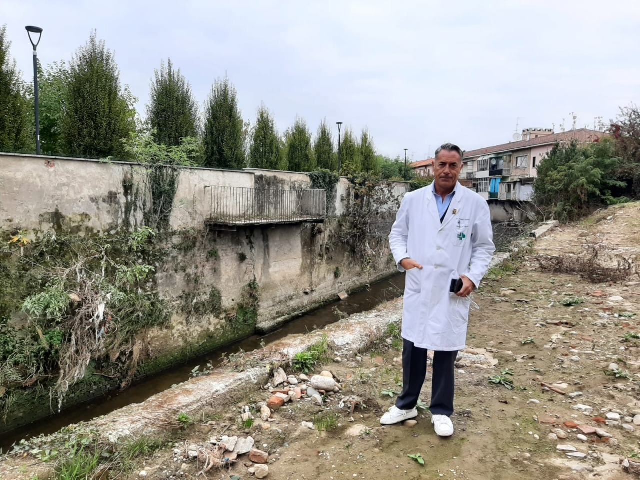 “Sistemate l’argine del Seveso, il quartiere è a rischio”