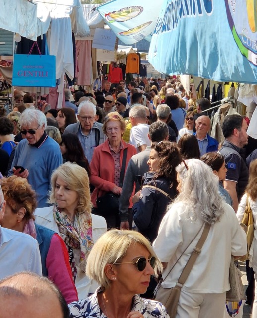 L’originale Consorzio de Gli Ambulanti di Forte dei Marmi® a MONZA domenica 19 ottobre