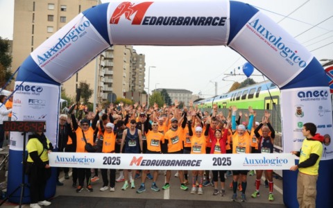 In 2.500 alla Meda Urban Race, tra i partecipanti anche 50 cagnolini