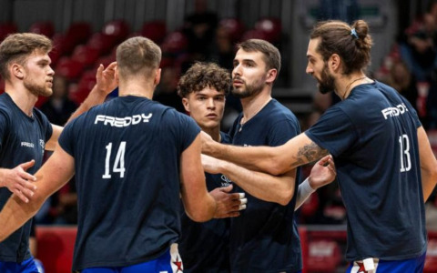 Vero Volley Monza si arrende a Piacenza. Ora testa alla prima di campionato