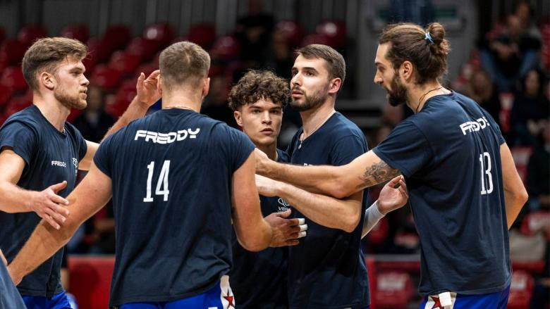 Vero Volley Monza si arrende a Piacenza. Ora testa alla prima di campionato