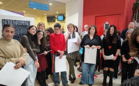 Fino al 24 dicembre in Camera del Lavoro la mostra “Com’eri vestita?”