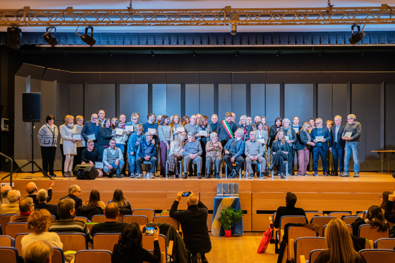 Consegnate le onorificenze alle imprese storiche cittadine