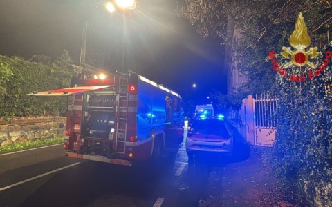 Minorenne cade dalla tettoia di un edificio in disuso