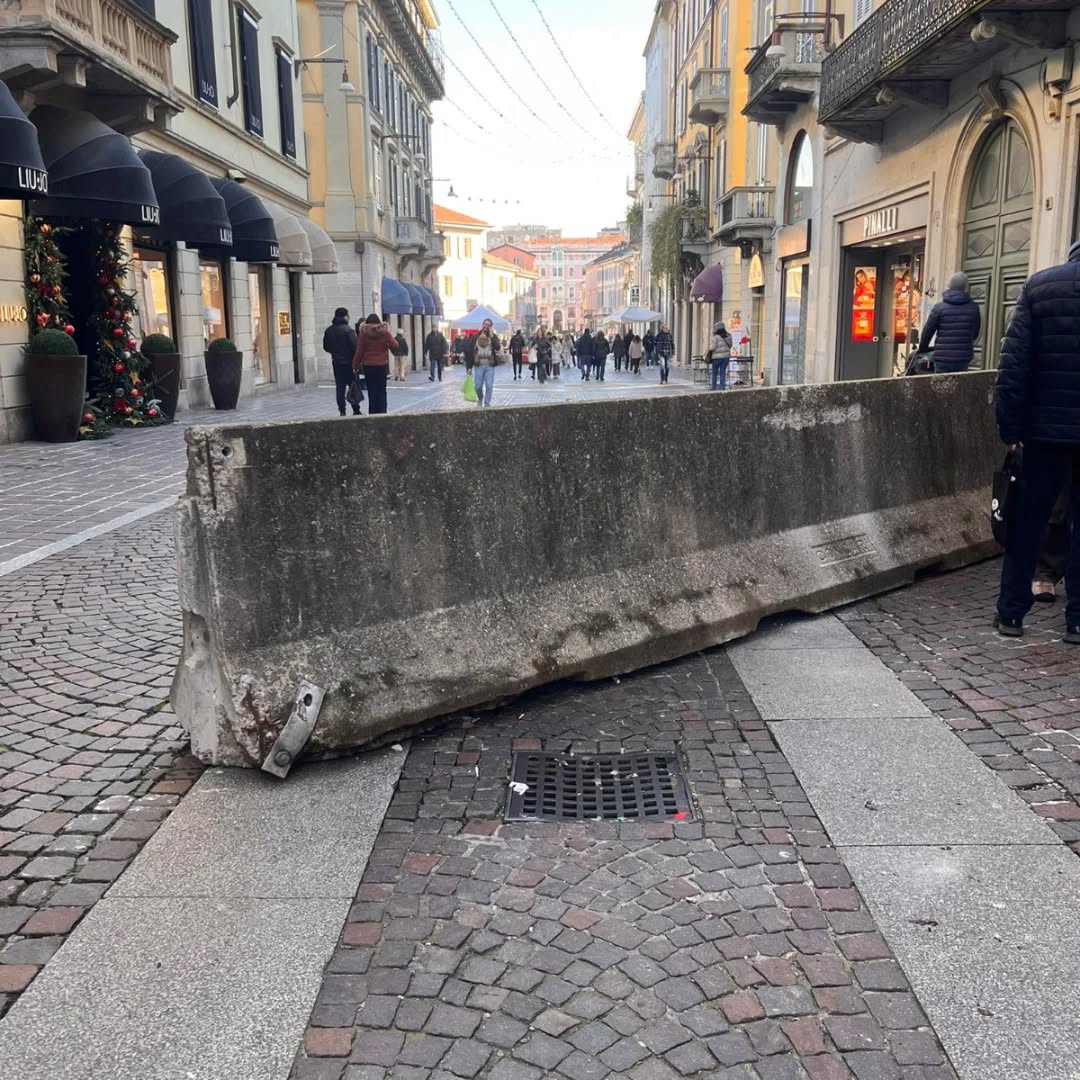 Sbarramento da check point in centro, è polemica per le misure di sicurezza