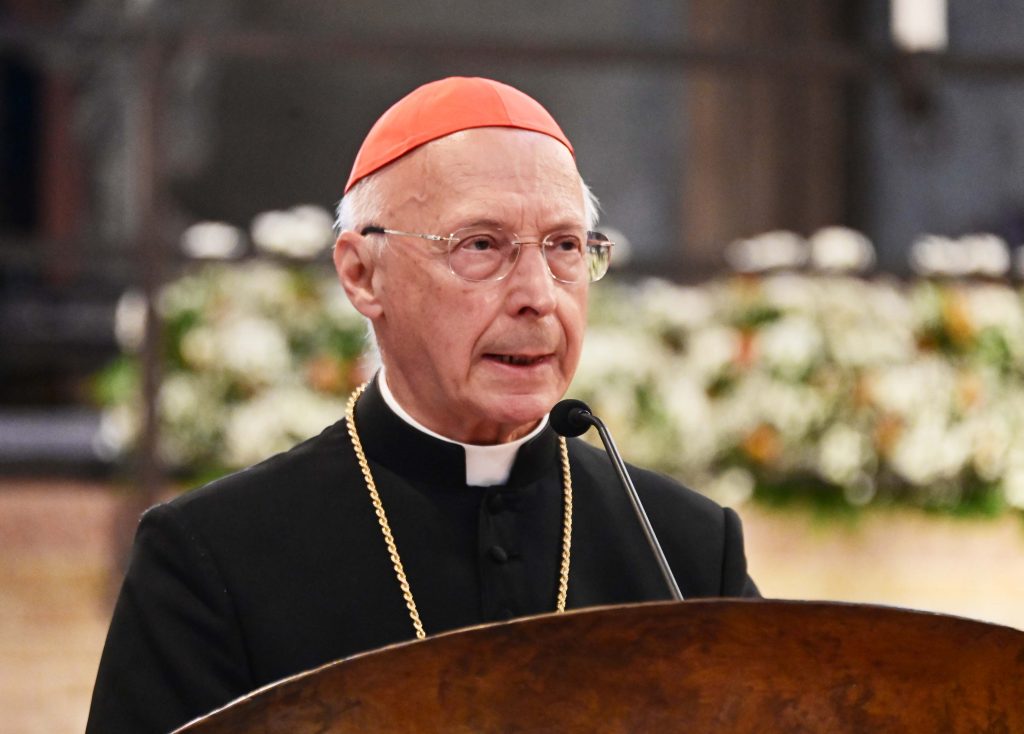Arcore accoglie il cardinale Angelo Bagnasco per la festa di Santa Cecilia