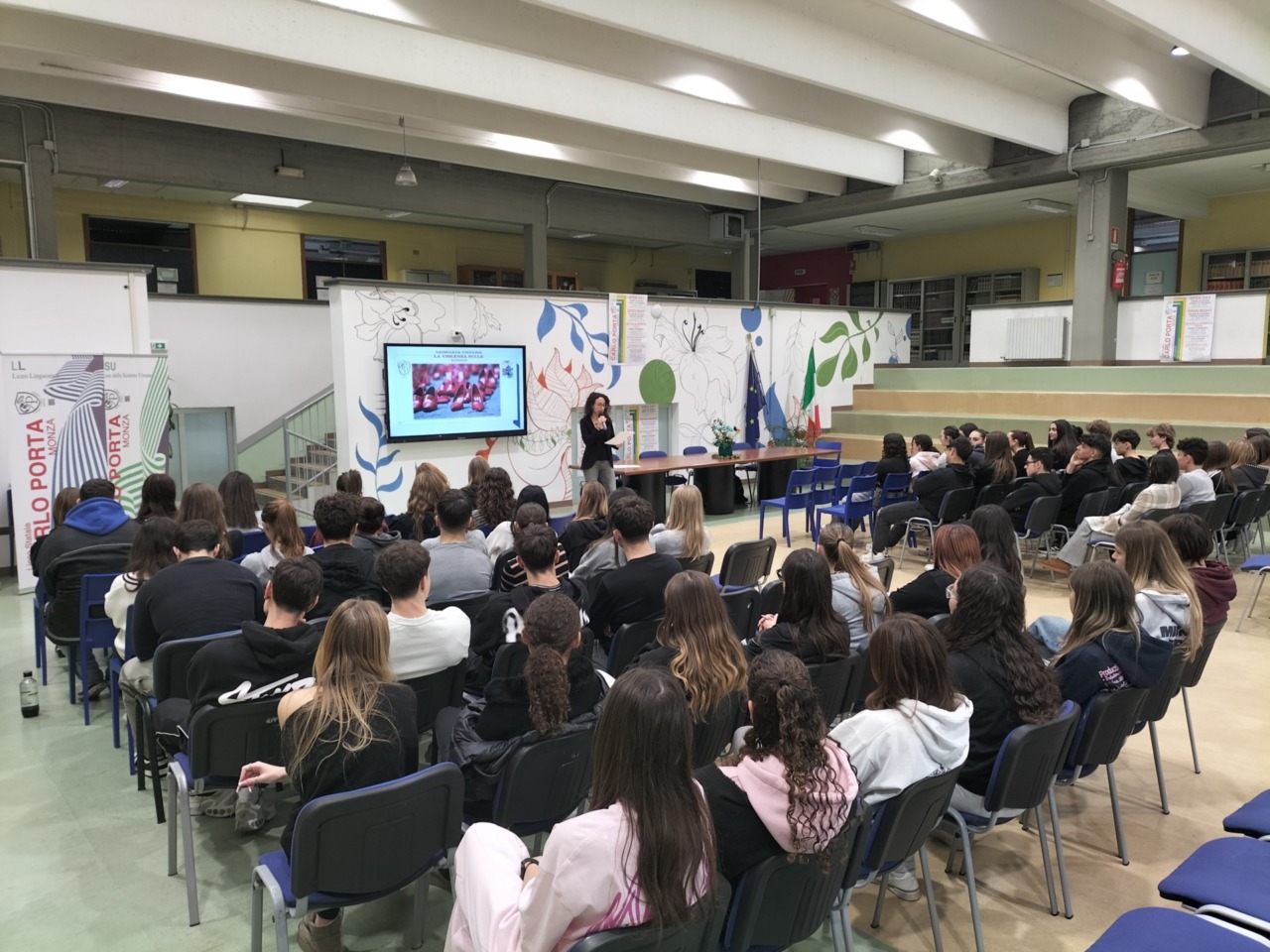 Al liceo Carlo Porta la Giornata contro la violenza sulle donne è un percorso corale