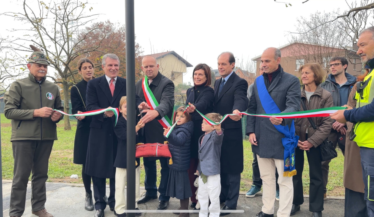 Inaugurata la nuova via in memoria di Massimiliano Spada