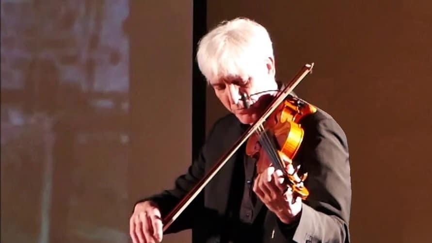 Un violino speciale contro la violenza sulle donne