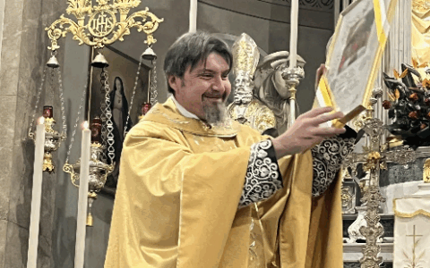 Roncello accoglie un nuovo parroco dopo ben 33 anni